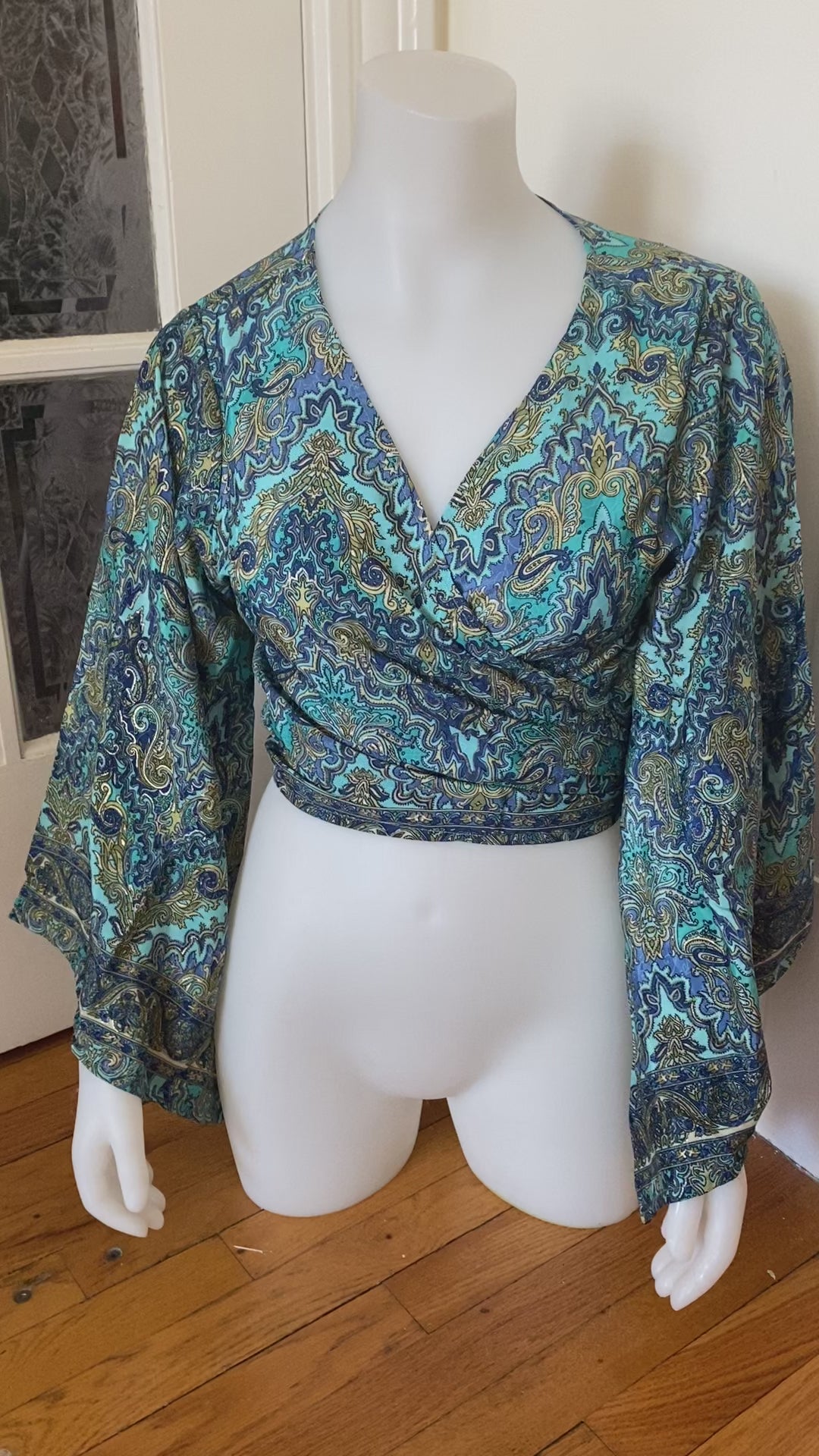 Demi Kimono 70% VRAIE SOIE *(Manche bohème)