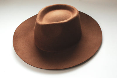 BROWN-ISH hat