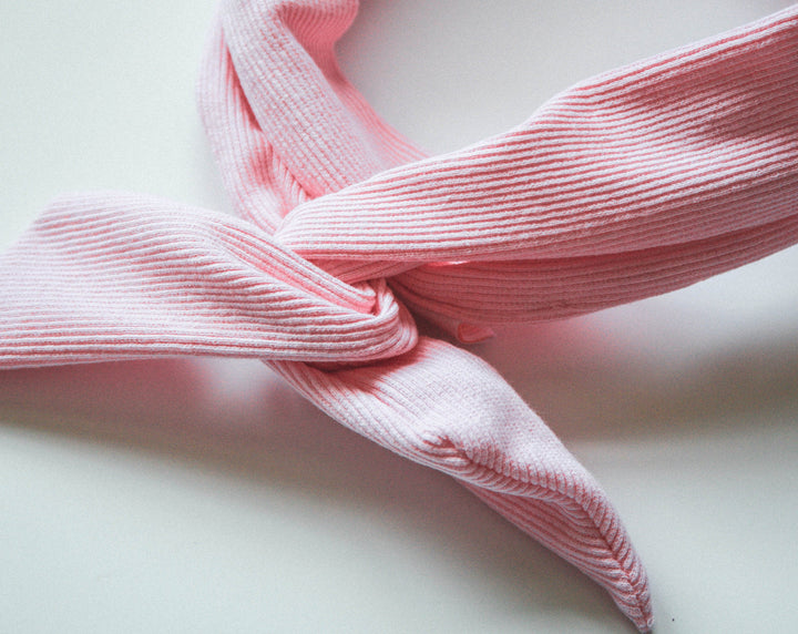 METAL ROD HEADBAND BABY PINK