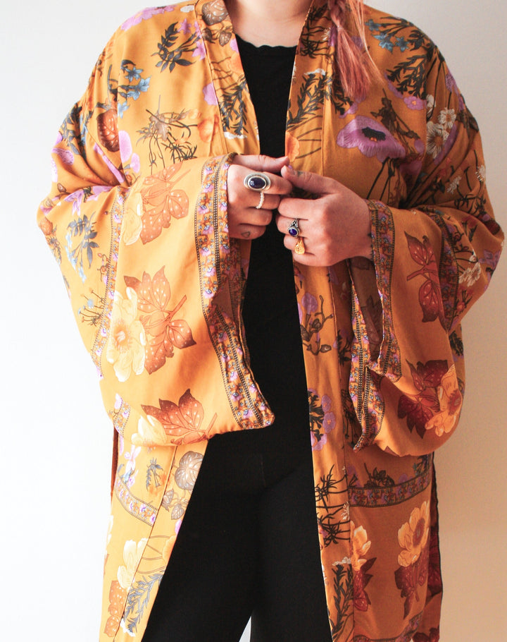 Kimono JAUNE *EN STOCK